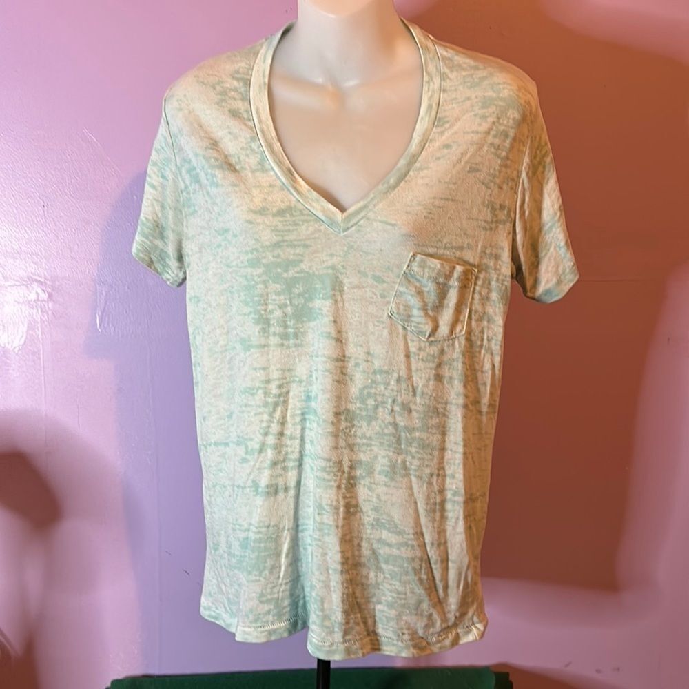 Alternative Women’s Soft Vintage T-Shirt Pale Green V-Neck Short Sleeve Size S